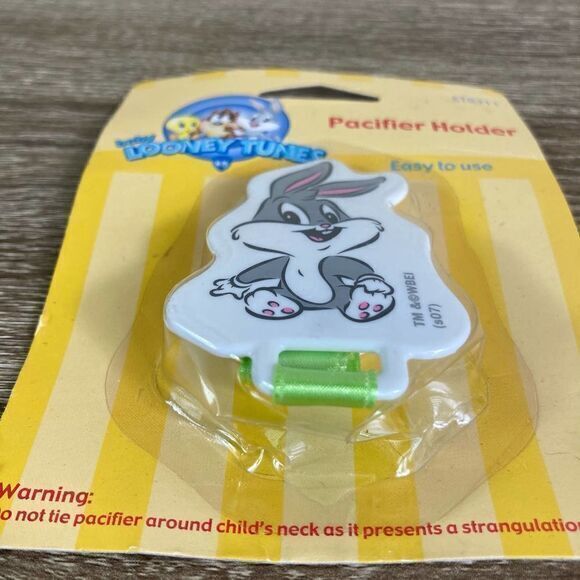 Pacifier Holder Baby Clip‎ Looney Tunes Boys Girls Toddler Babies Teether New - Picture 8 of 10